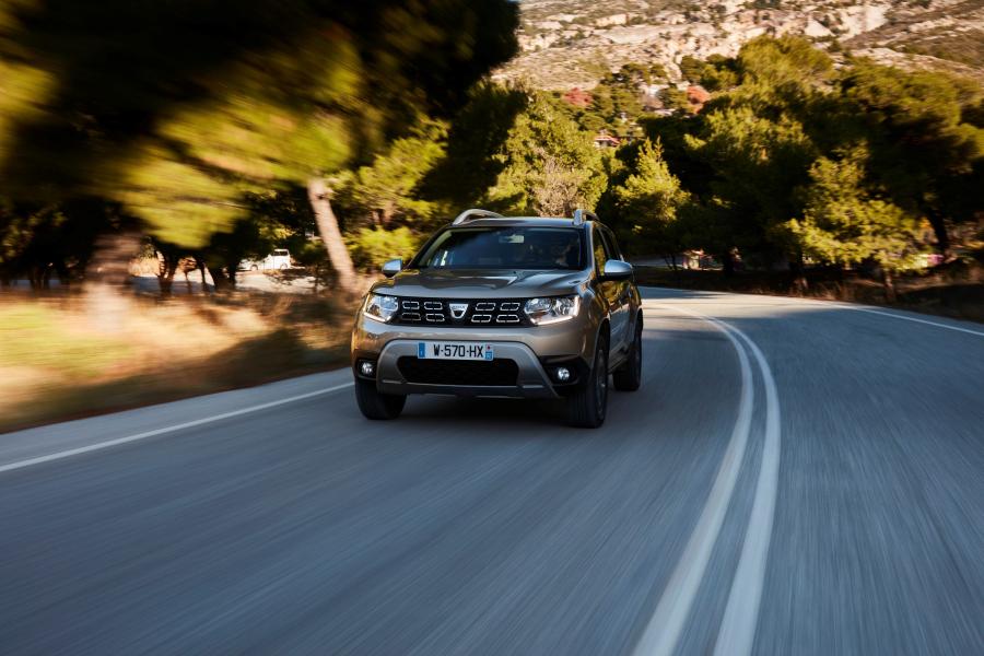  Dacia Duster 2017 года  (WW) (фото 190 из 257)